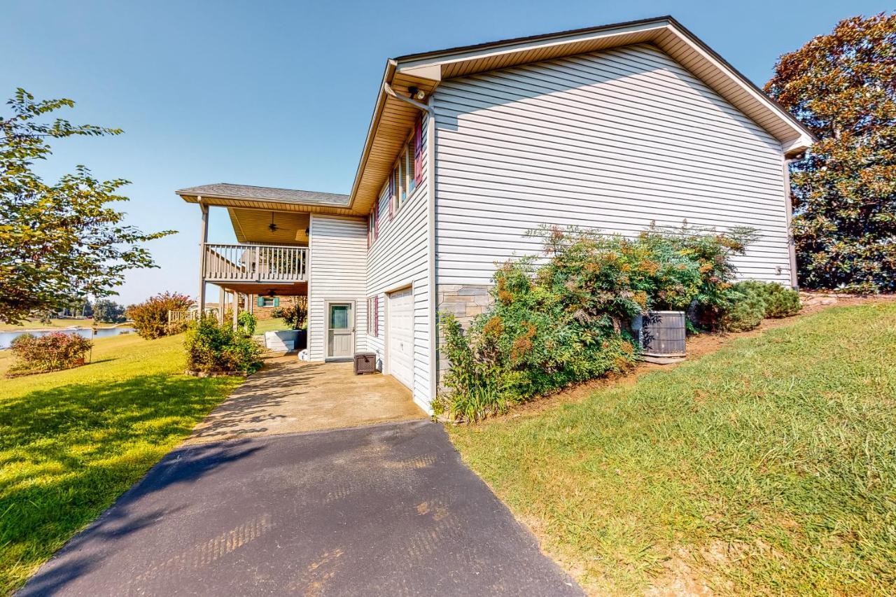 Lakeside Dandridge Exterior photo